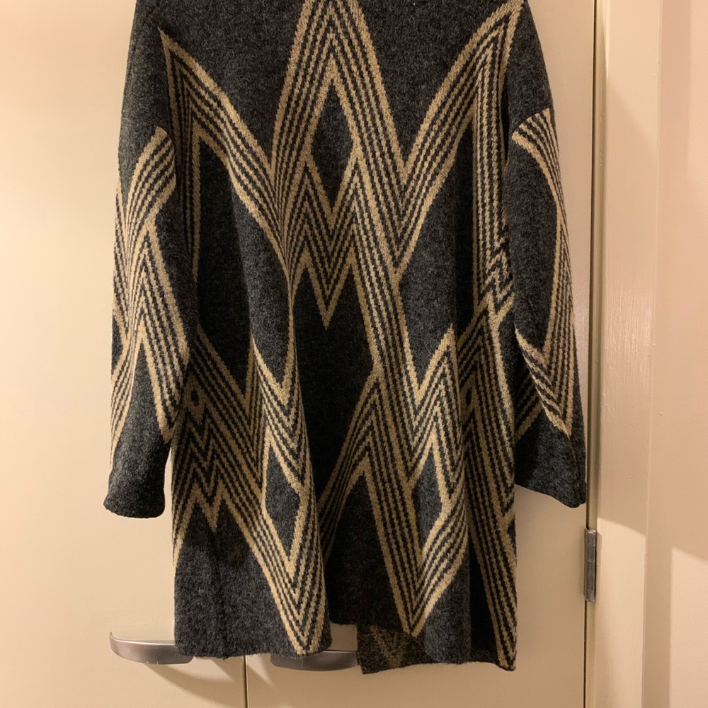Joan Vass cardigan - Picture 4 of 5